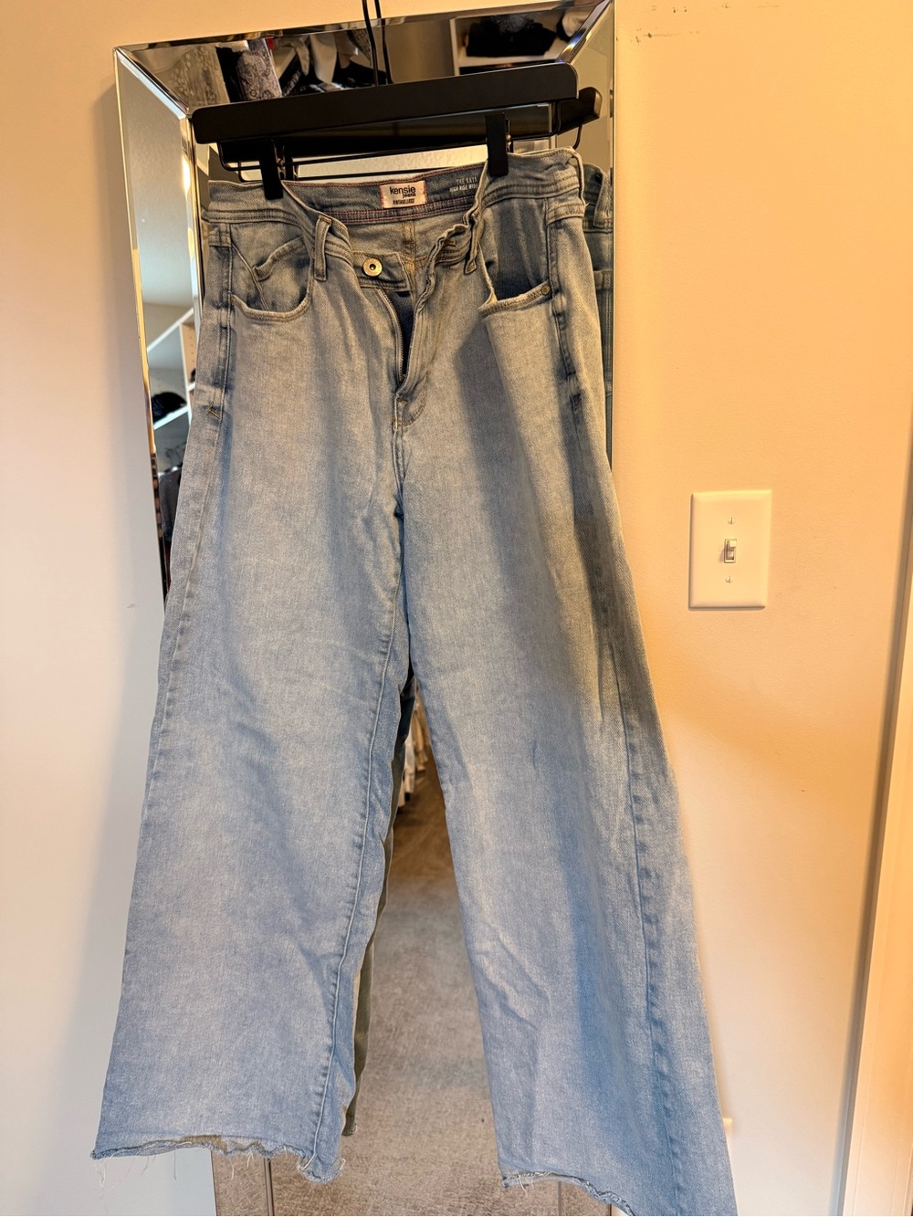 Kensie Light Blue Wide-Leg Jeans